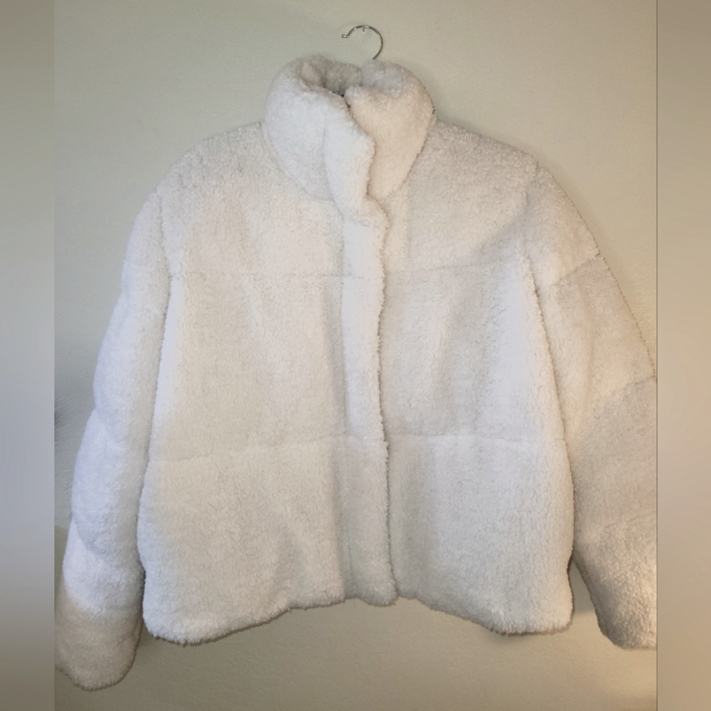 NWOT Joie Oversized Cream Sherpa Coat